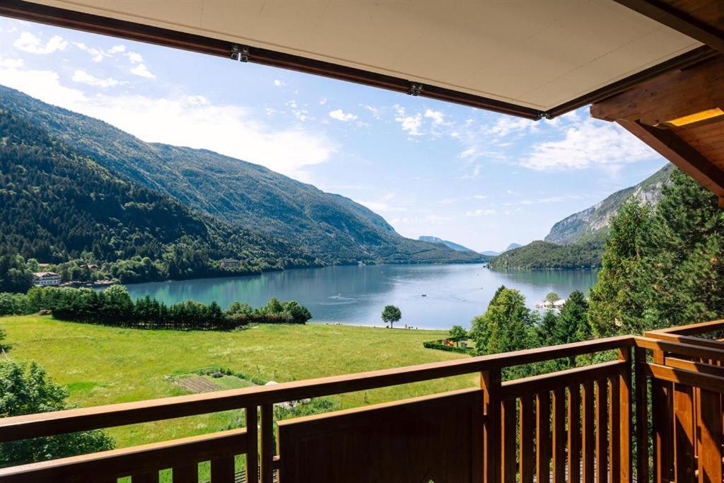 Hotel Des Alpes Molveno Eksteriør billede